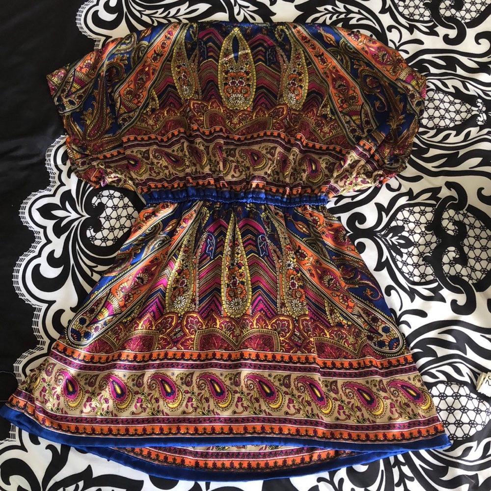 Rue 21 Silk Top - Picture 3 of 5